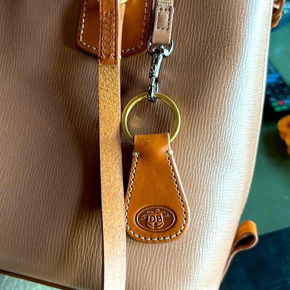 Dooney & Bourke - Picture 12 of 12